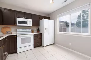 1074 S 810 E, Provo, UT 84606 - Photo 11