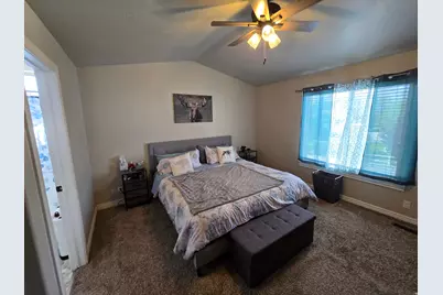 2626 W 2225 S, Syracuse, UT 84075 - Photo 9