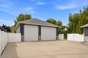 12136 S Swensen Circle, Riverton, UT 84096 - Photo 43