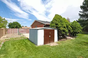 2683 W Castle Oaks Circle, Taylorsville, UT 84129 - Photo 29