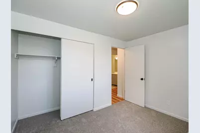 2683 W Castle Oaks Cir, Taylorsville, UT 84129 - Photo 13