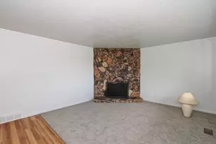 2683 W Castle Oaks Circle, Taylorsville, UT 84129 - Photo 5