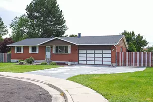 2683 W Castle Oaks Circle, Taylorsville, UT 84129 - Photo 3