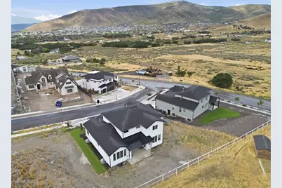14356 S Robins Nest Cir, Herriman, UT 84096 - Photo 11