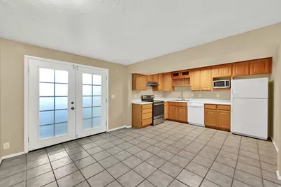 9241 S Lisa Ave, West Jordan, UT 84088 - Photo 33