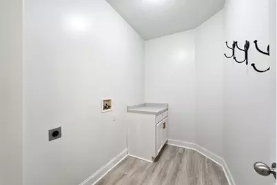 8433 S 6465 W, West Jordan, UT 84081 - Photo 27