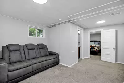 297 N Main St, Smithfield, UT 84335 - Photo 29