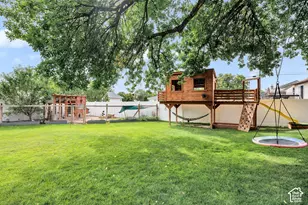 297 N Main St, Smithfield, UT 84335 - Photo 35