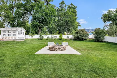 297 N Main St, Smithfield, UT 84335 - Photo 35