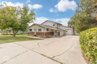 5671 S 2700 W, Roy, UT 84067 - Photo 1