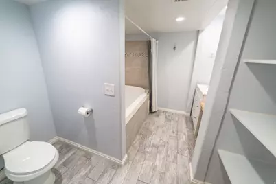 493 N 1235 W #51, Orem, UT 84057 - Photo 17