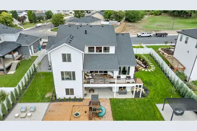 876 E 100 S, Pleasant Grove, UT 84062 - Photo 55
