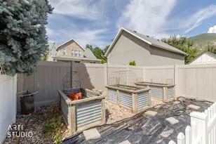 364 W Clark Circle, Farmington, UT 84025 - Photo 67