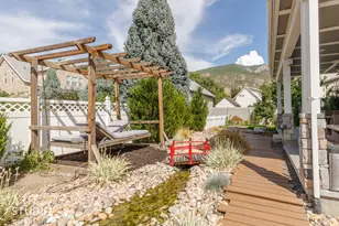 364 W Clark Circle, Farmington, UT 84025 - Photo 71
