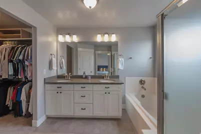 4466 W Bartlett Dr S, Herriman, UT 84096 - Photo 23
