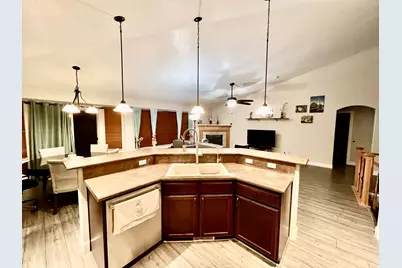 6351 W Mount Shasta Ct S, West Valley, UT 84118 - Photo 17