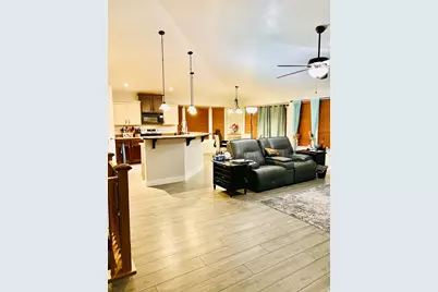 6351 W Mount Shasta Ct S, West Valley, UT 84118 - Photo 9