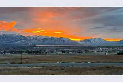 947 W Coral Charm Way #K201, Saratoga Springs, UT 84045 - Photo 3