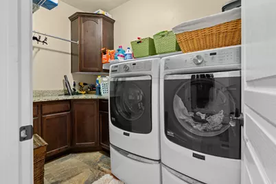 58 S 2775 W, West Point, UT 84015 - Photo 15