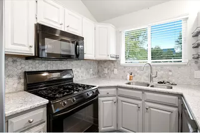 603 E 1550 S, Kaysville, UT 84037 - Photo 13