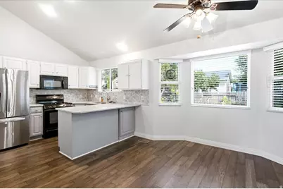 603 E 1550 S, Kaysville, UT 84037 - Photo 11