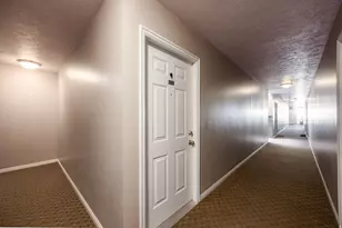227 N H St, Salt Lake City, UT 84103 - Photo 13
