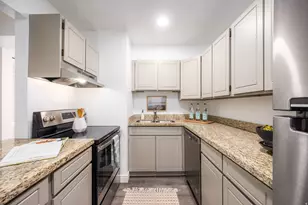 227 N H St, Salt Lake City, UT 84103 - Photo 5