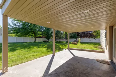 217 S 150 W, Hyde Park, UT 84318 - Photo 33