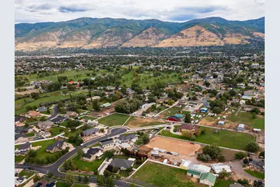 1173 W Jessis Meadow Cir #35, West Bountiful, UT 84087 - Photo 15