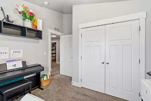 4752 W Kootenai Ct, Riverton, UT 84096 - Photo 25