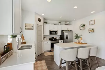 7693 W Mount Elinor Rd, Magna, UT 84044 - Photo 7