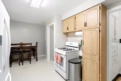 5492 S 2200 W, Roy, UT 84067 - Photo 7