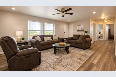 208 E 4250 S, Vernal, UT 84078 - Photo 5