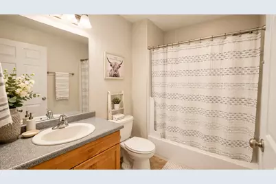 208 E 4250 S, Vernal, UT 84078 - Photo 15