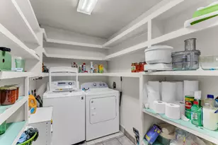 2234 E 6675 S, Cottonwood Heights, UT 84121 - Photo 27