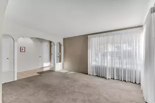 2234 E 6675 S, Cottonwood Heights, UT 84121 - Photo 3