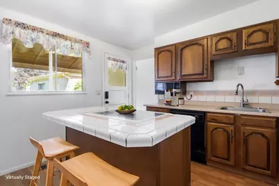 2173 E 6675 S, Cottonwood Heights, UT 84121 - Photo 13