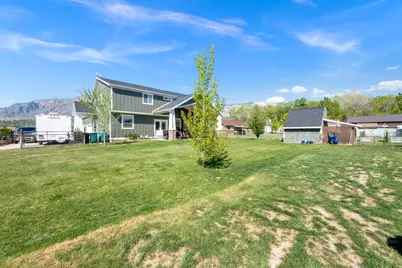 547 W 2550 N, Harrisville, UT 84414 - Photo 37