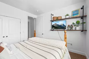 648 W 2400 S, Syracuse, UT 84075 - Photo 17