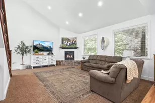 648 W 2400 S, Syracuse, UT 84075 - Photo 21
