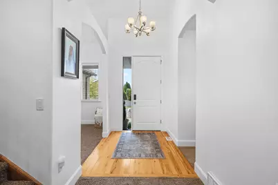 648 W 2400 S, Syracuse, UT 84075 - Photo 5