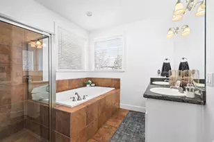 648 W 2400 S, Syracuse, UT 84075 - Photo 9