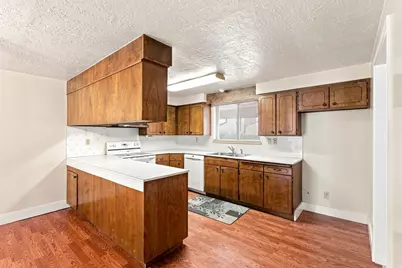 10492 N 4800 W, Highland, UT 84003 - Photo 17