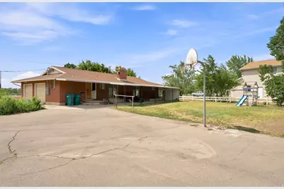 10492 N 4800 W, Highland, UT 84003 - Photo 5