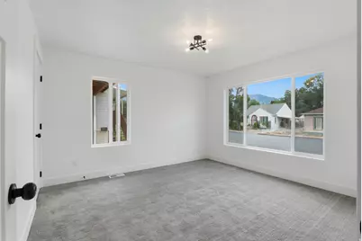 75 E 400 S, Spanish Fork, UT 84660 - Photo 13