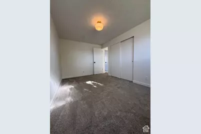 637 S 150 E, Kaysville, UT 84037 - Photo 9