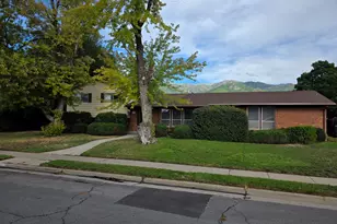 637 S 150 E, Kaysville, UT 84037 - Photo 1