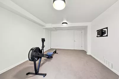 248 E 100 St N, Centerville, UT 84014 - Photo 47