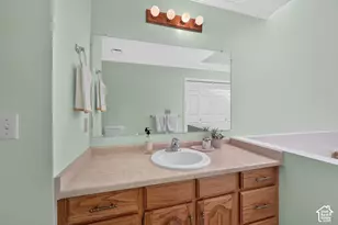 2009 Ridgewood Way, Bountiful, UT 84010 - Photo 17