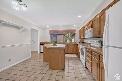 2009 Ridgewood Way, Bountiful, UT 84010 - Photo 13